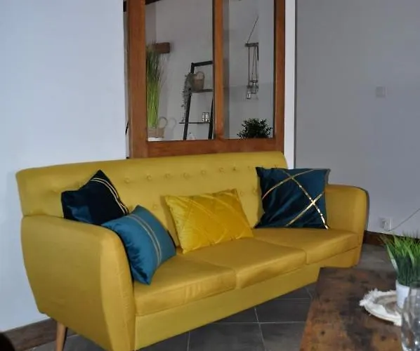 Les Antonins Feriehus Marville